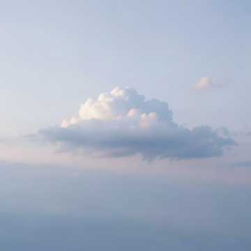 Gentle Cloud Drift